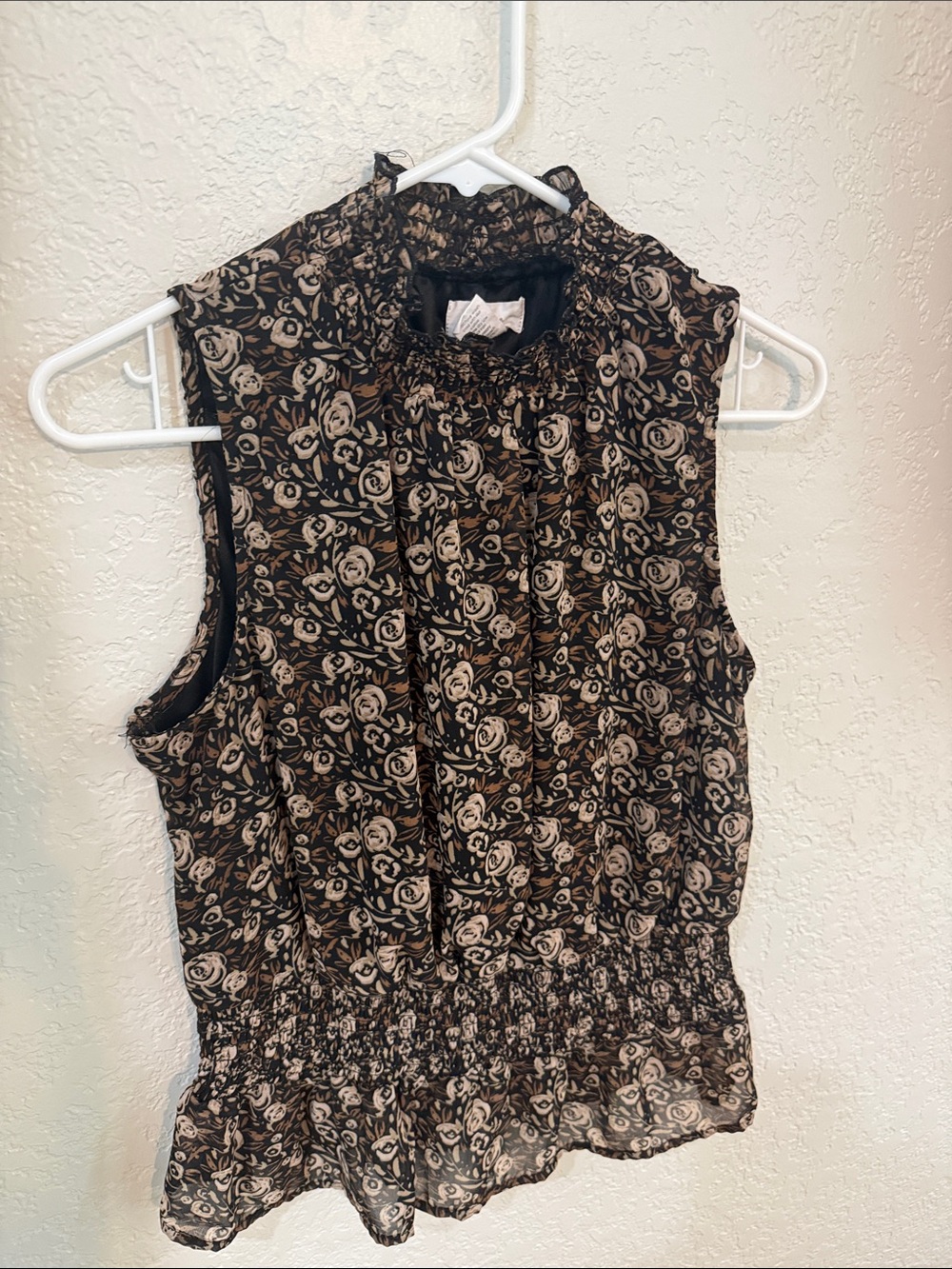 Japna Black and Cream Floral Smocked Sleeveless Top